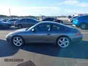 ✅ 2001 Porsche 911 Carrera 997 • VIN: WP0AA29981S623256 • Lot: 43425144. Wystawiony na IAAI z przebiegiem 153 541 mil. Bezpłatny archiwum sprzedaży aukcyjnych z USA i szczegółowy raport historii pojazdu na DreamBid. Zdjęcie 14.