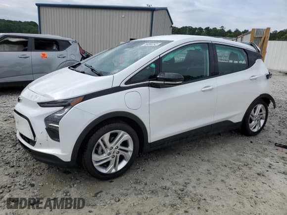 ✅ 2023 Chevrolet Bolt EV 1LT • VIN: 1G1FW6S0XP4154090 • Lot: 61515924. Wystawiony na Copart z przebiegiem 36 858 mil. Bezpłatny archiwum sprzedaży aukcyjnych z USA i szczegółowy raport historii pojazdu na DreamBid. Zdjęcie 1.