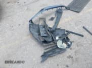 ✅ 2018 Chevrolet Equinox LT • VIN: 3GNAXJEV6JS568264 • Lot: 42275774. Listed on IAAI with 128,857 mi. Free auction sales archive from the USA and detailed vehicle history report at DreamBid. Image 12.