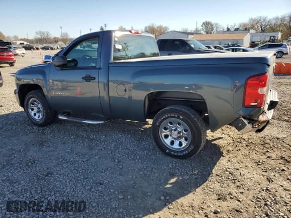 ✅ 2011 Chevrolet Silverado 1500 Work Truck • VIN: 1GCNCPEX6BZ136403 • Lot: 92999815. Wystawiony na Copart z przebiegiem 88 382 mil. Bezpłatny archiwum sprzedaży aukcyjnych z USA i szczegółowy raport historii pojazdu na DreamBid. Zdjęcie 2.
