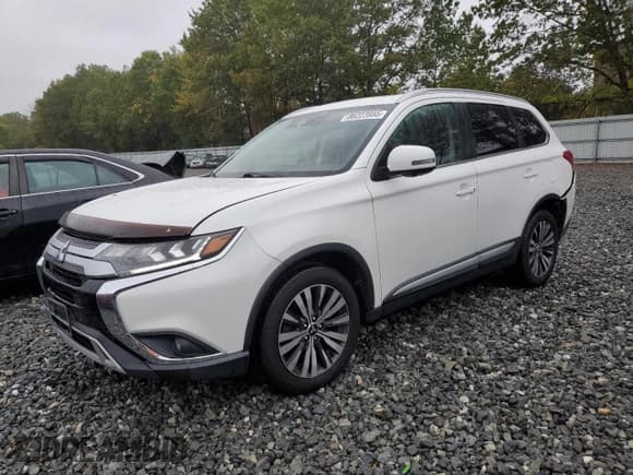 ✅ 2019 Mitsubishi Outlander ES • VIN: JA4AZ3A36KZ005684 • Lot: 86223955. Wystawiony na Copart z przebiegiem 126 489 mil. Bezpłatny archiwum sprzedaży aukcyjnych z USA i szczegółowy raport historii pojazdu na DreamBid. Zdjęcie 1.