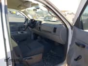 ✅ 2010 Chevrolet Silverado 1500 Work Truck • VIN: 1GCSCPE05AZ279248 • Lot: 41842004. Listed on IAAI with 285,181 mi. Free auction sales archive from the USA and detailed vehicle history report at DreamBid. Image 5.