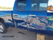 ✅ 2017 Chevrolet Silverado 2500HD Work Truck • VIN: 1GC2KUEG2HZ265185 • Lot: 40536435. Wystawiony na IAAI z przebiegiem 189 379 mil. Bezpłatny archiwum sprzedaży aukcyjnych z USA i szczegółowy raport historii pojazdu na DreamBid. Zdjęcie 6.