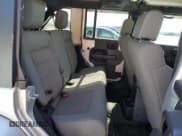 ✅ 2008 Jeep Wrangler Unlimited Sahara • VIN: 1J8GA59148L620681 • Lot: 55584085. Listed on Copart with 168,206 mi. Free auction sales archive from the USA and detailed vehicle history report at DreamBid. Image 11.