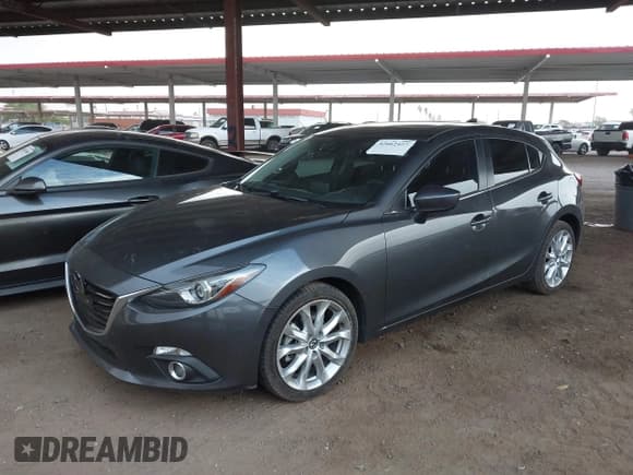 ✅ 2016 Mazda 3 S Grand Touring • VIN: JM1BM1N38G1349644 • Lot: 42662427. Wystawiony na IAAI z przebiegiem 69 599 mil. Bezpłatny archiwum sprzedaży aukcyjnych z USA i szczegółowy raport historii pojazdu na DreamBid. Zdjęcie 17.