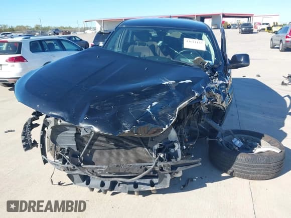 ✅ 2019 Dodge Durango SXT • VIN: 1C4RDHAG9KC632647 • Lot: 43621157. Listed on IAAI with 138,732 mi. Free auction sales archive from the USA and detailed vehicle history report at DreamBid. Image 12.