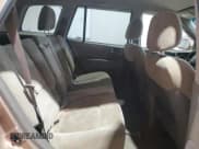 ✅ 2004 Hyundai Santa Fe GLS • VIN: KM8SC13E24U620551 • Lot: 67286165. Listed on Copart with 174,140 mi. Free auction sales archive from the USA and detailed vehicle history report at DreamBid. Image 11.