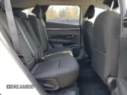 ✅ 2022 Hyundai Tucson SEL • VIN: 5NMJB3AE6NH038947 • Lot: 76929594. Wystawiony na Copart z przebiegiem 88 326 mil. Bezpłatny archiwum sprzedaży aukcyjnych z USA i szczegółowy raport historii pojazdu na DreamBid. Zdjęcie 11.