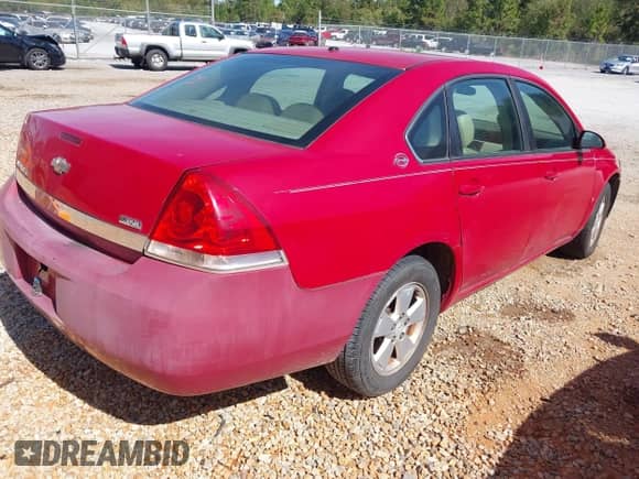 2008 Chevrolet Impala LT z VIN 2G1WT55KX89120553, wystawiony jako IAAI lot #43451700 z przebiegiem 169 867 mil mil oraz . Historia ofert i sprzedaży dostępna na DreamBid. Obrazek 4.