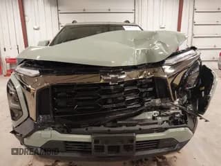 ✅ 2025 Chevrolet Equinox AWD ACTIV • VIN: 3GNAXSEG2SL254615 • Lot: 43067455. Wystawiony na IAAI z przebiegiem 6 538 mil. Bezpłatny archiwum sprzedaży aukcyjnych z USA i szczegółowy raport historii pojazdu na DreamBid. Zdjęcie 6.