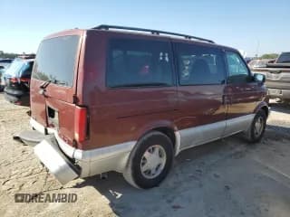 ✅ 2000 GMC Safari • VIN: 1GKDM19W0YB532243 • Лот: 77384054. Опубликован ранее на Copart с пробегом 216 981 миль. Бесплатный доступ к архиву аукционных продаж из США и подробный отчёт об истории автомобиля на DreamBid. Изображение 3.