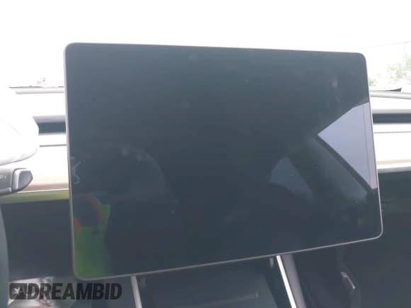 ✅ 2020 Tesla Model 3 Standard Range Plus • VIN: 5YJ3E1EA7LF633297 • Лот: 43512248. Опубликован ранее на IAAI с пробегом Не указан. Бесплатный доступ к архиву аукционных продаж из США и подробный отчёт об истории автомобиля на DreamBid. Изображение 7.