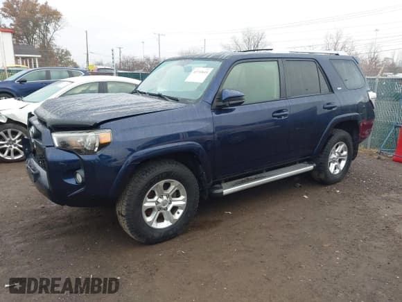 ✅ 2016 Toyota 4Runner Limited • VIN: JTEBU5JR8G5320859 • Lot: 43733615. Listed on IAAI with 77,825 mi. Free auction sales archive from the USA and detailed vehicle history report at DreamBid. Image 2.