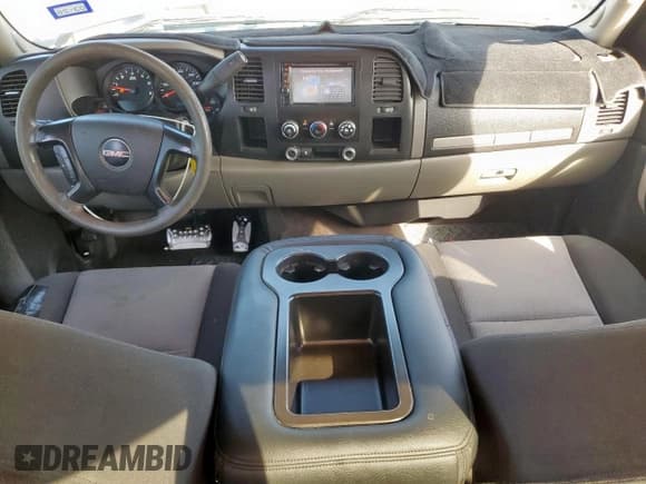 ✅ 2009 GMC Sierra 1500 SL • VIN: 1GTEC19C69Z274148 • Лот: 91084315. Опубликован ранее на Copart с пробегом 292 490 миль. Бесплатный доступ к архиву аукционных продаж из США и подробный отчёт об истории автомобиля на DreamBid. Изображение 8.