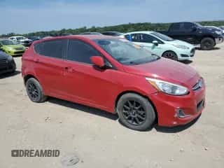 2015 Hyundai Accent GS с VIN KMHCT5AE1FU213662, выставлен на аукционе Copart как лот 69164005 с пробегом Не указан миль и Чистый • Clean title. История ставок и продаж доступна на DreamBid. Изображение 4.