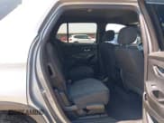 ✅ 2023 Chevrolet Traverse LT Cloth • VIN: 1GNERGKW6PJ118636 • Лот: 42903640. Опубликован ранее на IAAI с пробегом 40 428 миль. Бесплатный доступ к архиву аукционных продаж из США и подробный отчёт об истории автомобиля на DreamBid. Изображение 8.