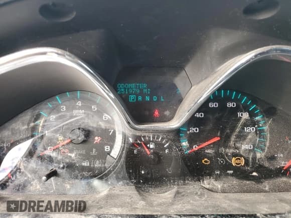 ✅ 2014 Chevrolet Traverse LT • VIN: 1GNKRGKD9EJ171944 • Lot: 92418255. Wystawiony na Copart z przebiegiem 251 979 mil. Bezpłatny archiwum sprzedaży aukcyjnych z USA i szczegółowy raport historii pojazdu na DreamBid. Zdjęcie 9.