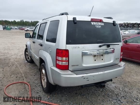 ✅ 2008 Jeep Liberty Limited • VIN: 1J8GP58K88W146340 • Лот: 43550335. Опубликован ранее на IAAI с пробегом Не указан. Бесплатный доступ к архиву аукционных продаж из США и подробный отчёт об истории автомобиля на DreamBid. Изображение 3.