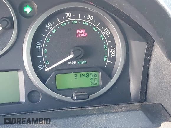 ✅ 2006 Land Rover LR3 HSE • VIN: SALAG25446A361508 • Лот: 41640500. Опубликован ранее на IAAI с пробегом 314 856 миль. Бесплатный доступ к архиву аукционных продаж из США и подробный отчёт об истории автомобиля на DreamBid. Изображение 16.