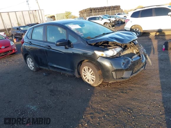 ✅ 2015 Honda Fit LX • VIN: 3HGGK5G59FM721416 • Lot: 43493751. Wystawiony na IAAI z przebiegiem Nie podano. Bezpłatny archiwum sprzedaży aukcyjnych z USA i szczegółowy raport historii pojazdu na DreamBid. Zdjęcie 1.