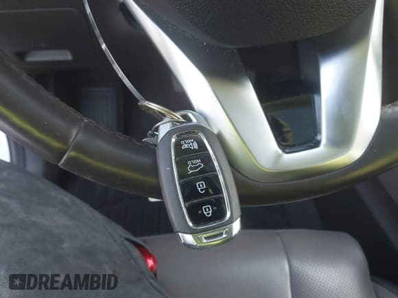 ✅ 2019 Hyundai Santa Fe Limited • VIN: 5NMS5CAA4KH042855 • Лот: 41339966. Опубликован ранее на IAAI с пробегом 89 016 миль. Бесплатный доступ к архиву аукционных продаж из США и подробный отчёт об истории автомобиля на DreamBid. Изображение 11.