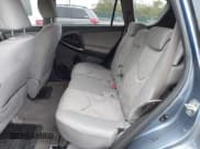 ✅ 2010 Toyota RAV4 • VIN: JTMBK4DV5AD016205 • Лот: 43546940. Опубликован ранее на IAAI с пробегом 220 067 миль. Бесплатный доступ к архиву аукционных продаж из США и подробный отчёт об истории автомобиля на DreamBid. Изображение 8.