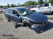 ✅ 2023 Volvo V90 Ultimate • VIN: YV4062NC8P1163218 • Лот: 69917884. Опубликован ранее на Copart с пробегом 21 683 миль. Бесплатный доступ к архиву аукционных продаж из США и подробный отчёт об истории автомобиля на DreamBid. Изображение 4.