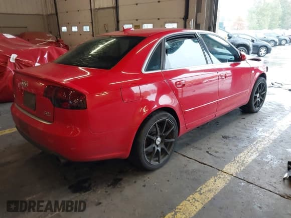 ✅ 2005 Audi A4 2.0T • VIN: WAUDF68EX5A476449 • Лот: 43519793. Опубликован ранее на IAAI с пробегом 171 493 миль. Бесплатный доступ к архиву аукционных продаж из США и подробный отчёт об истории автомобиля на DreamBid. Изображение 4.