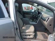 ✅ 2009 Lincoln MKX • VIN: 2LMDU88C59BJ07382 • Lot: 43131587. Listed on IAAI with 165,508 mi. Free auction sales archive from the USA and detailed vehicle history report at DreamBid. Image 5.