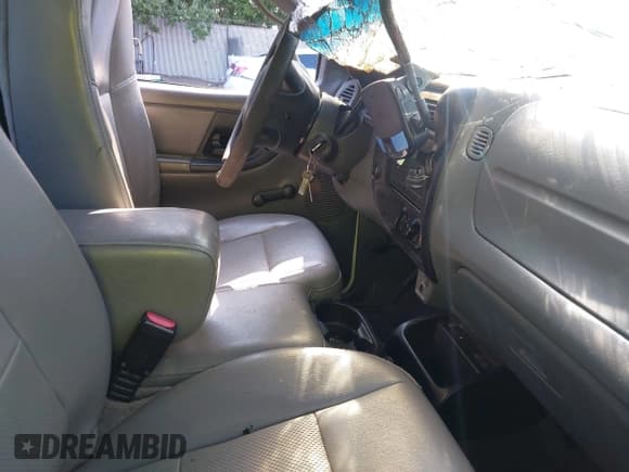 ✅ 2006 Ford Ranger XL • VIN: 1FTYR10D76PA45731 • Lot: 42817897. Listed on IAAI with 146,824 mi. Free auction sales archive from the USA and detailed vehicle history report at DreamBid. Image 5.