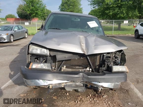 ✅ 2006 Chevrolet Silverado 2500HD LT3 • VIN: 1GCHK23D26F229616 • Лот: 42742250. Опубликован ранее на IAAI с пробегом 213 140 миль. Бесплатный доступ к архиву аукционных продаж из США и подробный отчёт об истории автомобиля на DreamBid. Изображение 12.