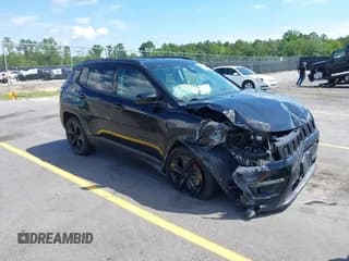 ✅ 2019 Jeep Compass Latitude • VIN: 3C4NJDBB9KT601373 • Lot: 42191335. Listed on IAAI with 47,344 mi. Free auction sales archive from the USA and detailed vehicle history report at DreamBid. Image 1.