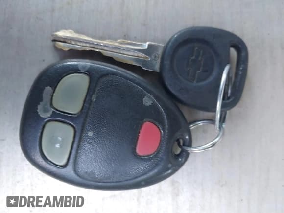 ✅ 2007 Chevrolet Silverado 1500 1LT • VIN: 3GCEC13J57G535161 • Lot: 41282921. Wystawiony na IAAI z przebiegiem Nie podano. Bezpłatny archiwum sprzedaży aukcyjnych z USA i szczegółowy raport historii pojazdu na DreamBid. Zdjęcie 11.