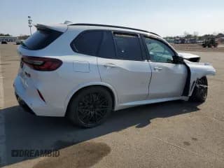 ✅ 2021 BMW X5 M • VIN: 5YMJU0C04M9D98006 • Lot: 54387705. Wystawiony na Copart z przebiegiem Nie podano. Bezpłatny archiwum sprzedaży aukcyjnych z USA i szczegółowy raport historii pojazdu na DreamBid. Zdjęcie 3.