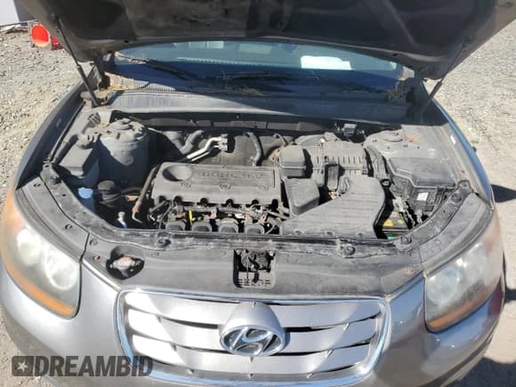 ✅ 2011 Hyundai Santa Fe Limited • VIN: 5XYZK3AB3BG044073 • Lot: 77100334. Listed on Copart with 216,892 mi. Free auction sales archive from the USA and detailed vehicle history report at DreamBid. Image 12.