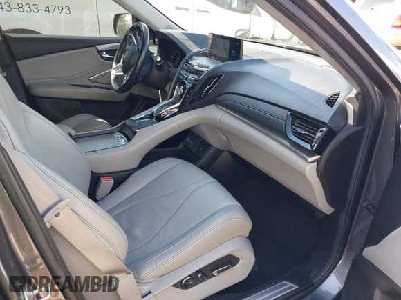 ✅ 2020 Acura RDX Technology • VIN: 5J8TC2H51LL010279 • Lot: 43335175. Listed on IAAI with 60,473 mi. Free auction sales archive from the USA and detailed vehicle history report at DreamBid. Image 5.