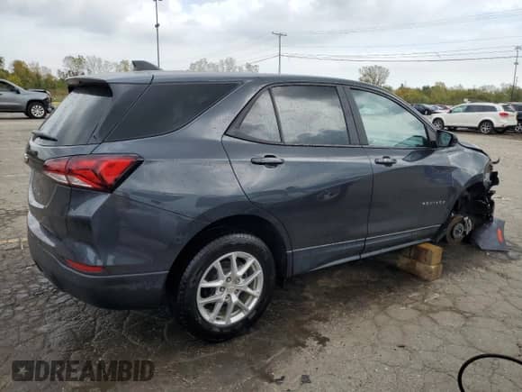 2022 Chevrolet Equinox LS with VIN 3GNAXHEV2NS206981, listed as a Copart auction lot 81481425 with 62,909 mi miles and Salvage title. Bid and sale history available at DreamBid. Image 3.