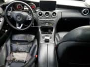 ✅ 2015 Mercedes-Benz C 300 Sport • VIN: 55SWF4KB7FU075835 • Лот: 92116705. Опубликован ранее на Copart с пробегом 134 613 миль. Бесплатный доступ к архиву аукционных продаж из США и подробный отчёт об истории автомобиля на DreamBid. Изображение 8.