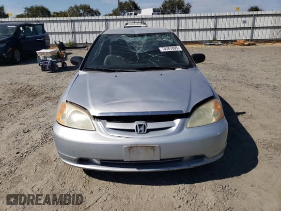 ✅ 2003 Honda Civic LX • VIN: 1HGEM22553L015015 • Lot: 70387895. Wystawiony na Copart z przebiegiem 275 027 mil. Bezpłatny archiwum sprzedaży aukcyjnych z USA i szczegółowy raport historii pojazdu na DreamBid. Zdjęcie 5.