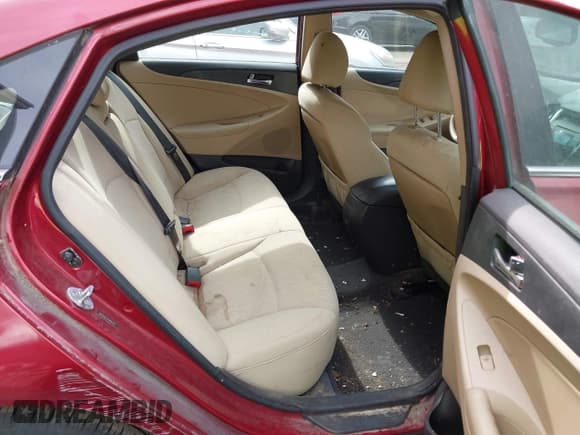 ✅ 2013 Hyundai Sonata GLS • VIN: 5NPEB4AC2DH801117 • Lot: 43522109. Listed on IAAI with 139,072 mi. Free auction sales archive from the USA and detailed vehicle history report at DreamBid. Image 8.