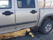 ✅ 2004 Chevrolet Colorado 1SE LS Z71 • VIN: 1GCDT136548123279 • Лот: 41406217. Опубликован ранее на IAAI с пробегом 284 445 миль. Бесплатный доступ к архиву аукционных продаж из США и подробный отчёт об истории автомобиля на DreamBid. Изображение 12.