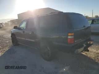 2005 Chevrolet Suburban LS z VIN 3GNFK16Z55G159557, wystawiony jako Copart lot #77632254 z przebiegiem 317 671 mil mil oraz Czysty tytuł • Clean title. Historia ofert i sprzedaży dostępna na DreamBid. Obrazek 2.