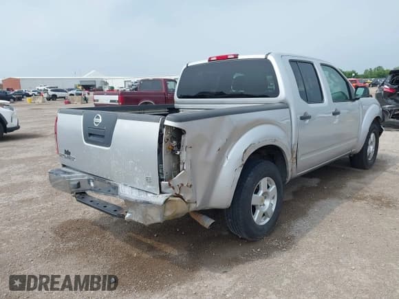 ✅ 2006 Nissan Frontier SE • VIN: 1N6AD07U06C468753 • Лот: 42283501. Опубликован ранее на IAAI с пробегом 156 473 миль. Бесплатный доступ к архиву аукционных продаж из США и подробный отчёт об истории автомобиля на DreamBid. Изображение 4.