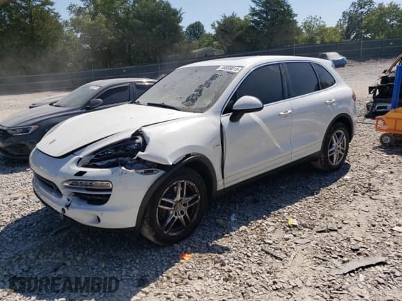 ✅ 2013 Porsche Cayenne Diesel • VIN: WP1AF2A23DLA43216 • Lot: 68859015. Listed on Copart with 135,848 mi. Free auction sales archive from the USA and detailed vehicle history report at DreamBid. Image 1.