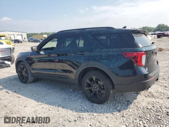 ✅ 2023 Ford Explorer ST-Line • VIN: 1FMSK8KHXPGA45772 • Lot: 68904855. Wystawiony na Copart z przebiegiem 32 410 mil. Bezpłatny archiwum sprzedaży aukcyjnych z USA i szczegółowy raport historii pojazdu na DreamBid. Zdjęcie 2.