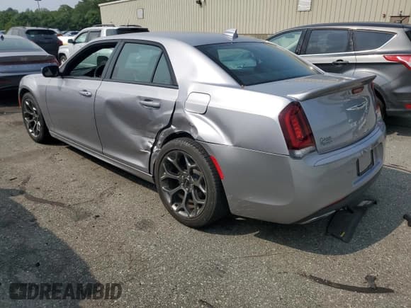 ✅ 2017 Chrysler 300 S Alloy Edition • VIN: 2C3CCABG7HH508143 • Lot: 66607125. Listed on Copart with 13,846 mi. Free auction sales archive from the USA and detailed vehicle history report at DreamBid. Image 2.