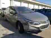 2017 Chevrolet Cruze LT z VIN 3G1BE6SM0HS549305, wystawiony jako Copart lot #63360012 z przebiegiem 112 133 mil mil oraz . Historia ofert i sprzedaży dostępna na DreamBid. Obrazek 9.