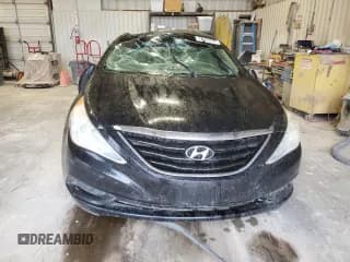 ✅ 2012 Hyundai Sonata GLS • VIN: 5NPEB4AC1CH435617 • Lot: 72503284. Listed on Copart with 174,906 mi. Free auction sales archive from the USA and detailed vehicle history report at DreamBid. Image 5.