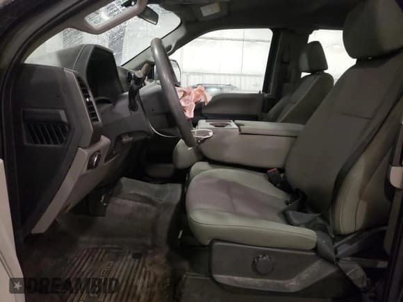 ✅ 2022 Ford F-250 XL • VIN: 1FT7X2B67NED58360 • Lot: 54734775. Listed on Copart with 69,872 mi. Free auction sales archive from the USA and detailed vehicle history report at DreamBid. Image 7.