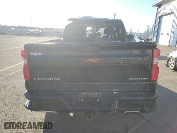 ✅ 2019 Chevrolet Silverado 1500 Custom • VIN: 1GCUYBEF9KZ304073 • Лот: 93163045. Опубликован ранее на Copart с пробегом Не указан. Бесплатный доступ к архиву аукционных продаж из США и подробный отчёт об истории автомобиля на DreamBid. Изображение 6.